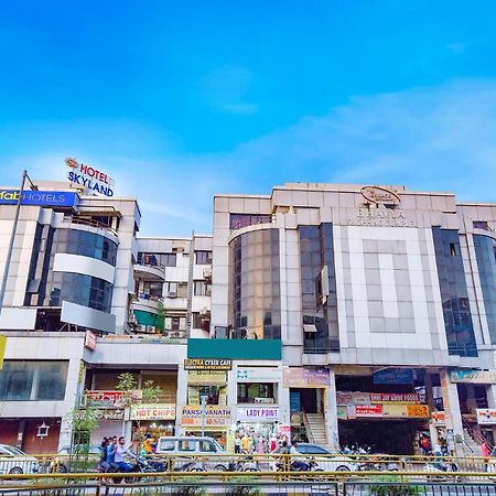 Fabhotel Skyland 阿穆达巴 外观 照片