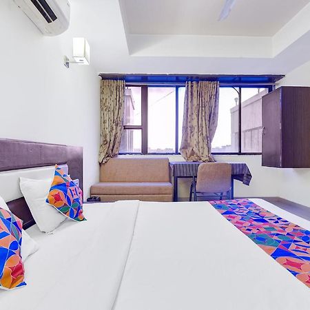 Fabhotel Skyland 阿穆达巴 外观 照片