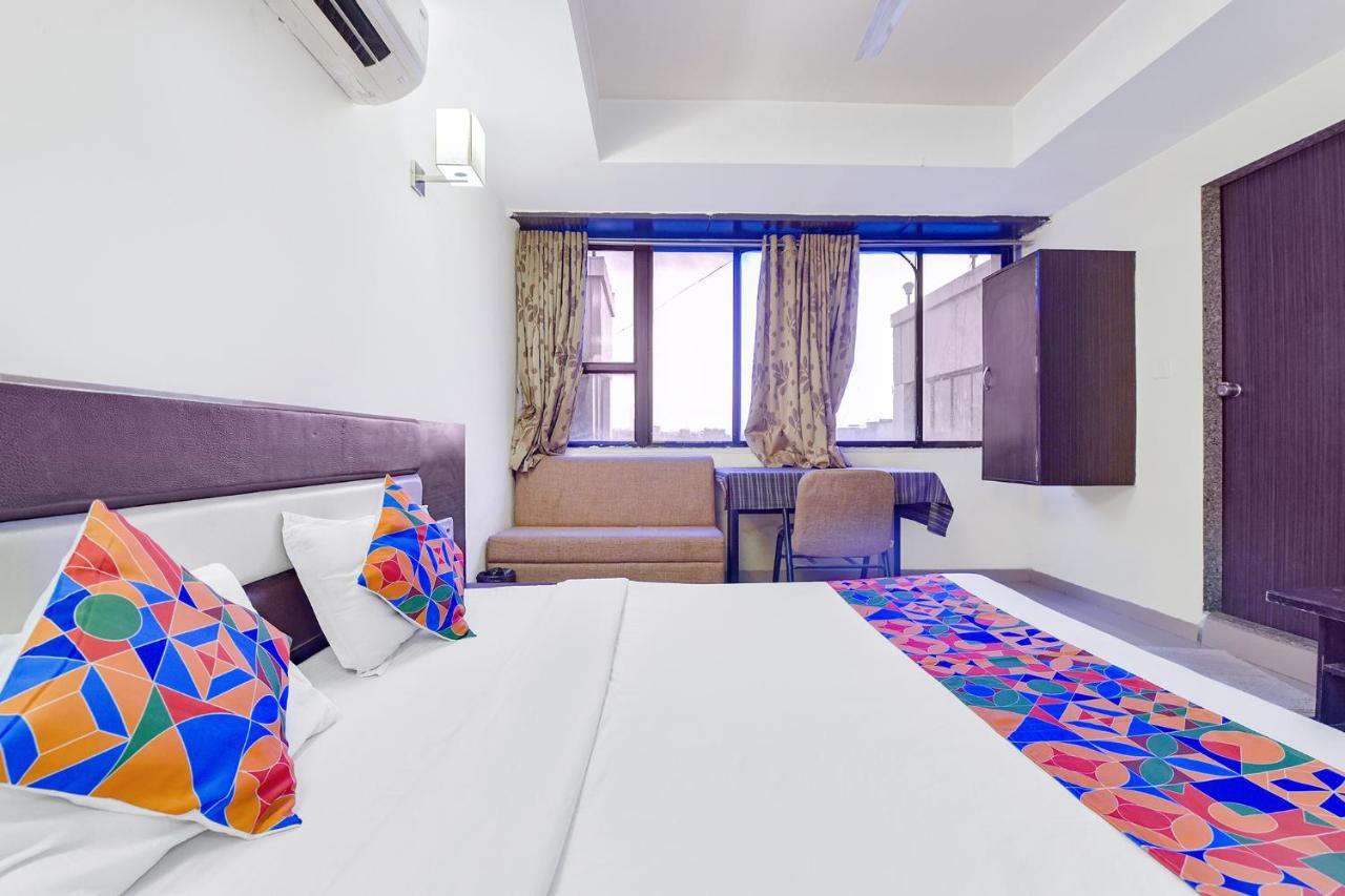 Fabhotel Skyland 阿穆达巴 外观 照片